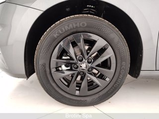 SKODA Fabia 1.0 MPI 80 CV Young Edition 5