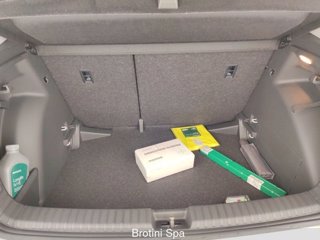 SKODA Fabia 1.0 MPI 80 CV Young Edition 15