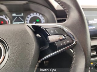 SKODA Kamiq 1.0 TSI 110 CV DSG ScoutLine 12