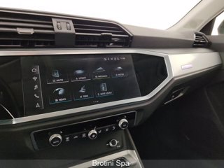 AUDI Q3 35 TDI S tronic Business Advanced 11