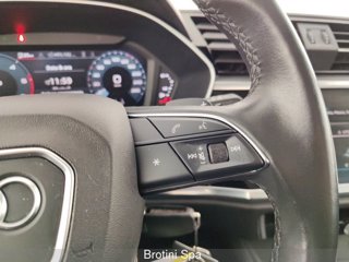 AUDI Q3 35 TDI S tronic Business Advanced 12