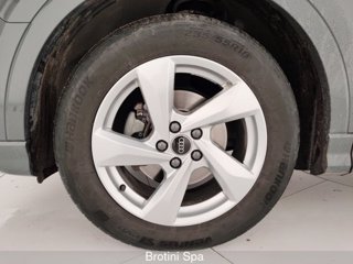 AUDI Q3 35 TDI S tronic Business Advanced 5