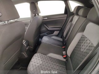 VOLKSWAGEN Taigo 1.0 TSI 115 CV R-Line 9