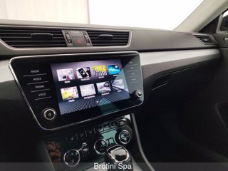 SKODA Superb 2.0 TDI EVO 150 CV SCR DSG Wagon Executive 12