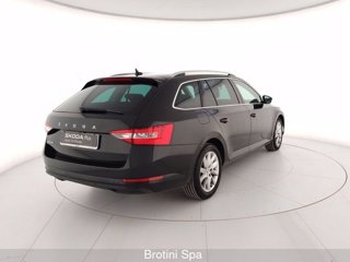 SKODA Superb 2.0 TDI EVO 150 CV SCR DSG Wagon Executive 2