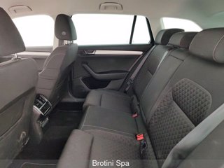 SKODA Superb 2.0 TDI EVO 150 CV SCR DSG Wagon Executive 9