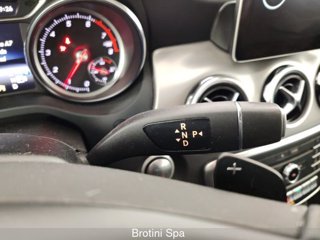 MERCEDES GLA 180 Automatic Sport 11