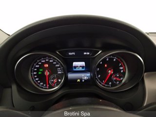 MERCEDES GLA 180 Automatic Sport 13