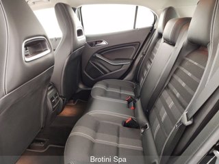 MERCEDES GLA 180 Automatic Sport 9