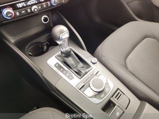 AUDI A3 SPB 30 g-tron S tronic Business 10