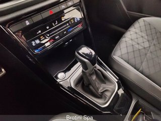VOLKSWAGEN T-Roc 1.5 TSI ACT DSG R-Line 10