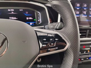 VOLKSWAGEN T-Roc 1.5 TSI ACT DSG R-Line 12