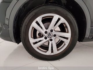 VOLKSWAGEN T-Roc 1.5 TSI ACT DSG R-Line 5