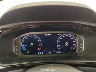 VOLKSWAGEN T-Roc 1.5 TSI ACT DSG R-Line 14