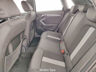 AUDI A3 SPB 35 TDI S tronic Business Advanced 9