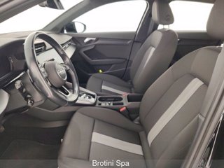 AUDI A3 SPB 35 TDI S tronic Business 6