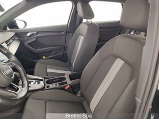 AUDI A3 SPB 35 TDI S tronic Business 8