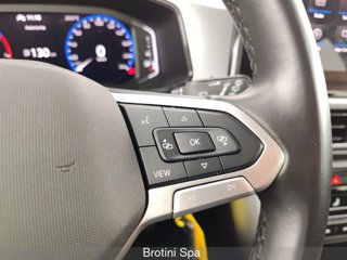 VOLKSWAGEN T-Roc 1.0 TSI Life 12