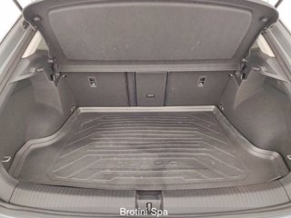 VOLKSWAGEN T-Roc 1.0 TSI Style 16