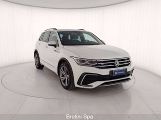 VOLKSWAGEN Tiguan 2.0 TDI 150 CV SCR DSG R-Line 3