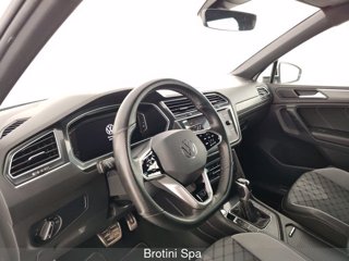 VOLKSWAGEN Tiguan 2.0 TDI 150 CV SCR DSG R-Line 7