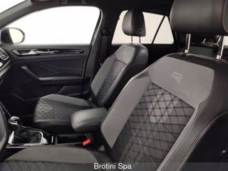 VOLKSWAGEN T-Roc 1.0 TSI R-Line 8