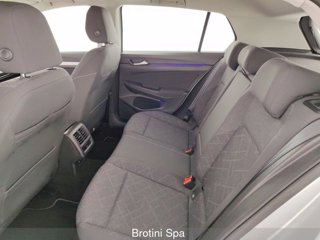 VOLKSWAGEN Golf 1.0 eTSI EVO DSG Life 9