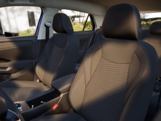 VOLKSWAGEN T-Roc 1.5 eTSI ACT DSG Life 6