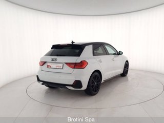 AUDI A1 SPB 30 TFSI S tronic Identity Black 2