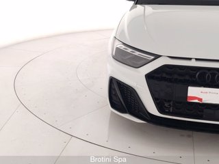 AUDI A1 SPB 30 TFSI S tronic Identity Black 4