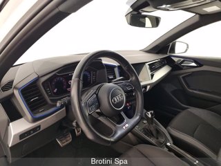 AUDI A1 SPB 30 TFSI S tronic Identity Black 7