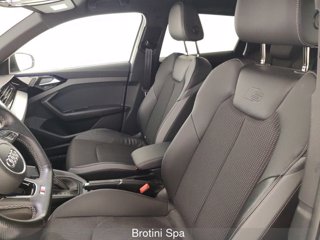 AUDI A1 SPB 30 TFSI S tronic Identity Black 8