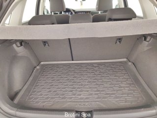 VOLKSWAGEN Polo 1.0 TSI Life 15