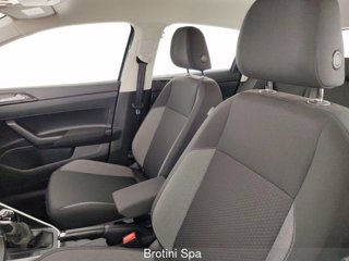 VOLKSWAGEN Polo 1.0 TSI Life 8