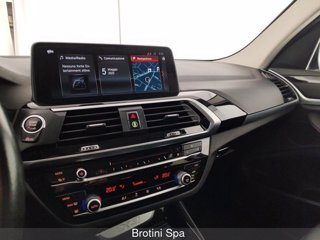 BMW X3 xDrive20d Luxury 12