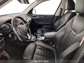 BMW X3 xDrive20d Luxury 6