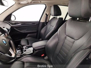 BMW X3 xDrive20d Luxury 8