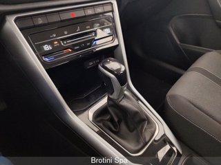 VOLKSWAGEN T-Roc 1.5 TSI ACT DSG Life 9