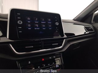 VOLKSWAGEN T-Roc 1.0 TSI R-Line 13