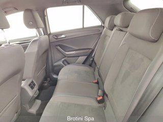 VOLKSWAGEN T-Roc 2.0 TDI SCR Style 9