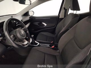 TOYOTA Yaris 1.0 5 porte Active 6