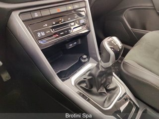 VOLKSWAGEN T-Roc 1.0 TSI Style 10