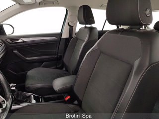 VOLKSWAGEN T-Roc 1.0 TSI Style 8