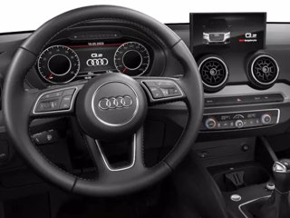 AUDI Q2 35 TDI S tronic Business Advanced 5
