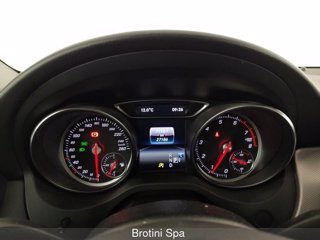 MERCEDES GLA 180 Automatic Sport 13