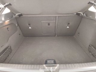 MERCEDES GLA 180 Automatic Sport 14