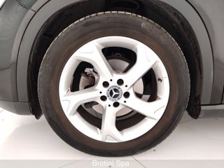 MERCEDES GLA 180 Automatic Sport 5