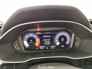 AUDI Q3 35 TDI quattro S tronic Business Advanced 14