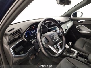 AUDI Q3 35 TDI quattro S tronic Business Advanced 6