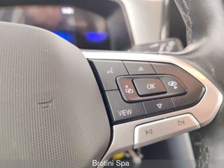 VOLKSWAGEN T-Roc 1.0 TSI Life 12